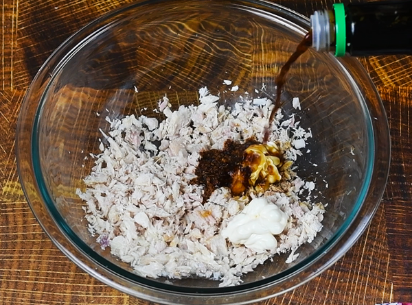 Spicy Tuna Roll in a Bowl - Step 1